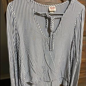 Mossimo Medium Bell Sleeve striped Hi-Low shirt